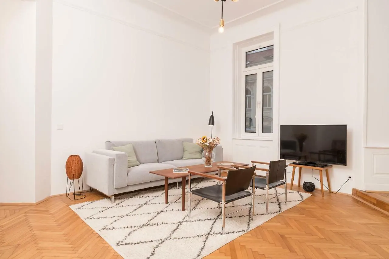 Design Loft Hohe Warte Apartment Vienna